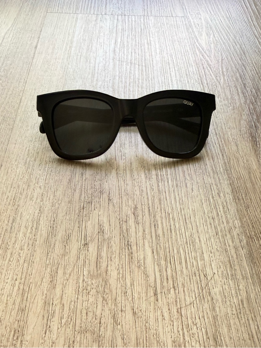 quay australia after hours shinny black square Polarized sunglasses eyewear NEW